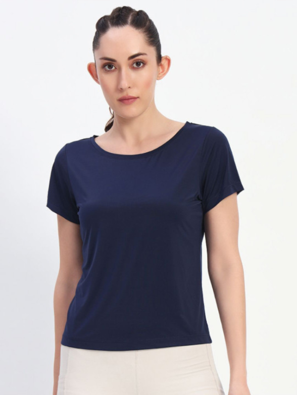 Women Solid Round Neck T-shir