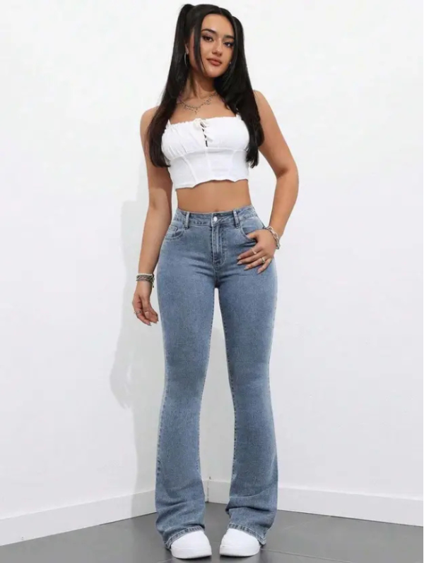 Women Boot-Leg High Rise Blue Jeans