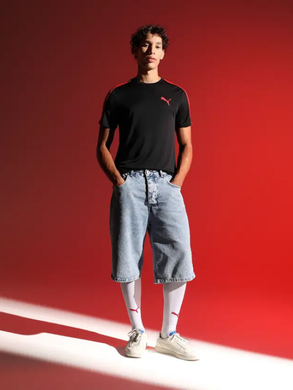 Teams CR Men Solid Crew Neck Cotton Blend Black T-Shirt