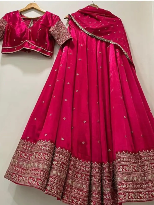 Embellished Semi Stitched Lehenga Choli (Pink)