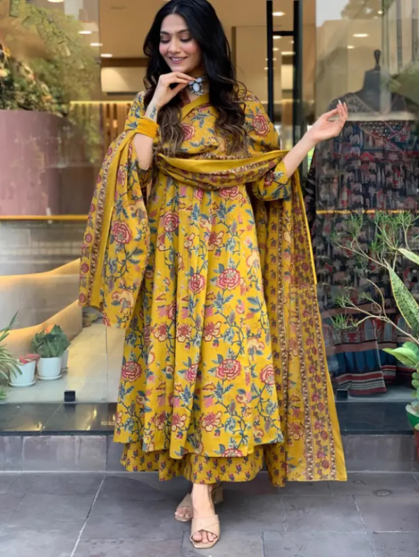 Printed Kurta, Palazzo & Dupatta Set